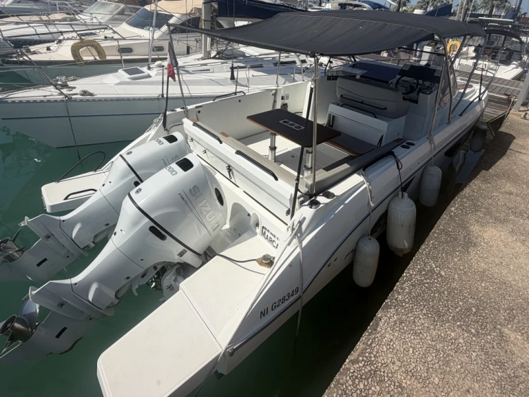 Huur Motorboot met of zonder schipper Bénéteau in Saint-Laurent-du-Var