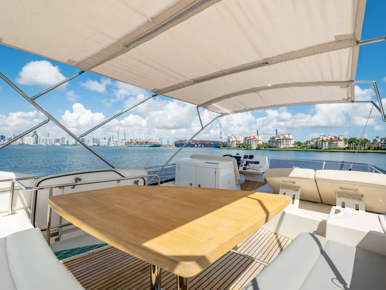 Jachthuur in Bahama's - Prestige Yachts Whisky and Waves via SamBoat