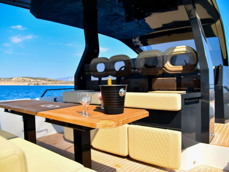 Jacht te huur in Athene voor de beste prijs