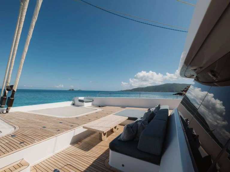 Jachthuur in Canouan Island - Sunreef ENTRE4 via SamBoat