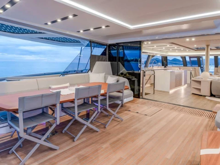 Bootverhuur Fountaine Pajot Thira 80 in Caribisch gebied via SamBoat
