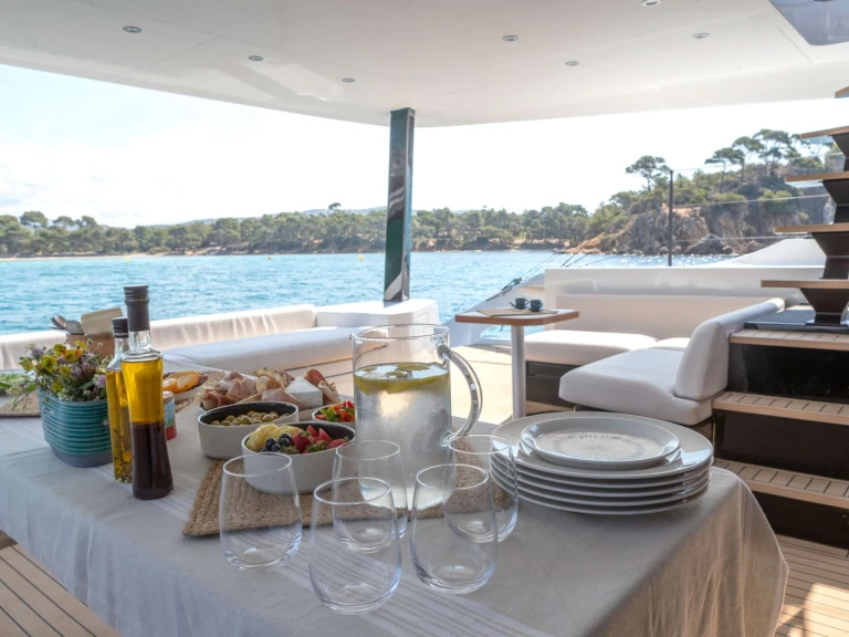 Catamaran te huur in Corse voor de beste prijs