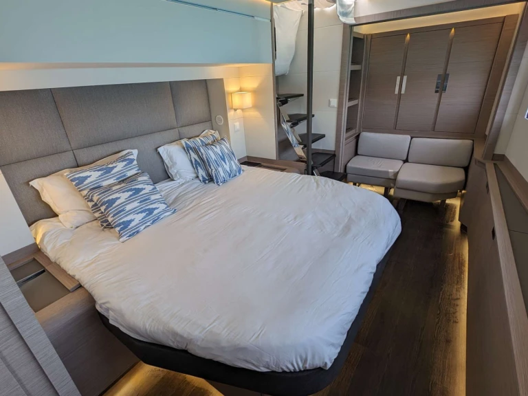 Verhuur Jacht Fountaine Pajot met vaarbewijs