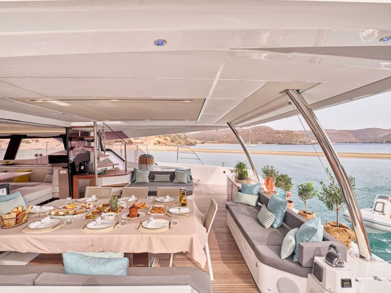 Bootverhuur Ionian coast goedkoop DOLLY
