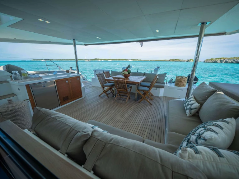Bootverhuur Bahama's goedkoop WIND CHASER I