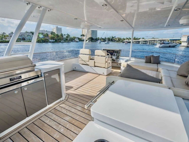 Bootverhuur Nishii Shipyards Cata in Nassau via SamBoat