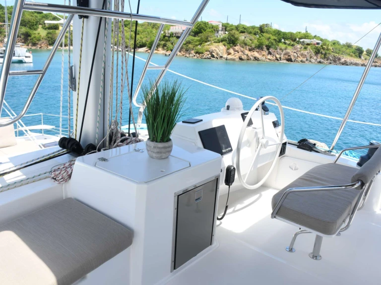 Bootverhuur Saint Thomas Island goedkoop Escapade
