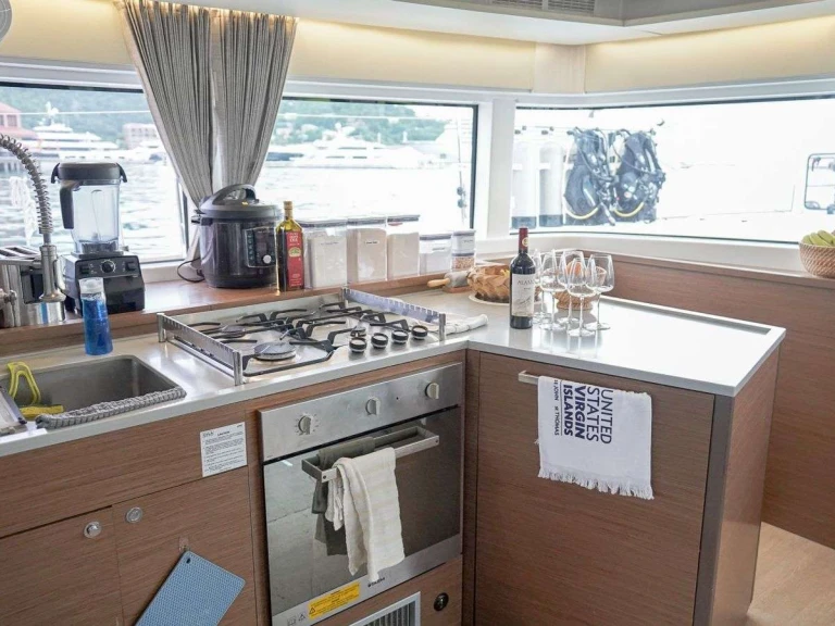 Bootverhuur Britse Maagden Eilanden goedkoop LIQUID ZEN