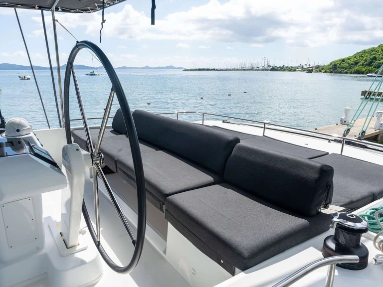 Bootverhuur Lagoon Blue Octane in Britse Maagden Eilanden via SamBoat