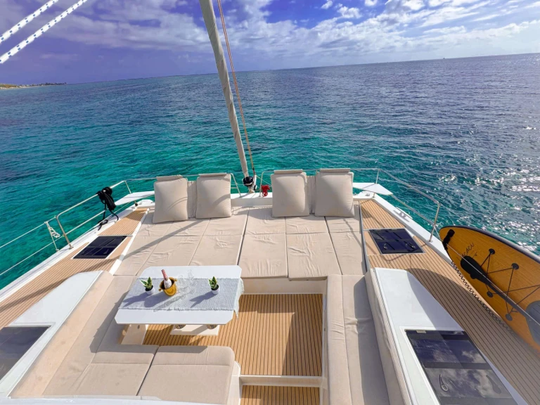 Bali M LEGACY te huur van particulier of professional in Nassau