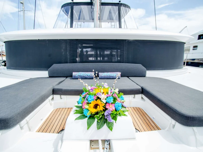 Huur Jacht met of zonder schipper Lagoon in Athene
