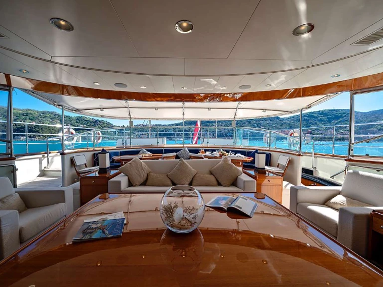 Huur Jacht met of zonder schipper Perini Navi in La Spezia