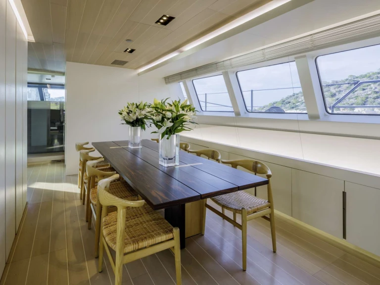 Huur Jacht met of zonder schipper Perini Navi in Athene