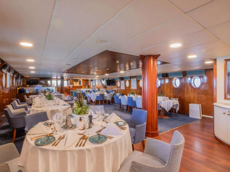 Custom Galileo te huur van particulier of professional in Athene