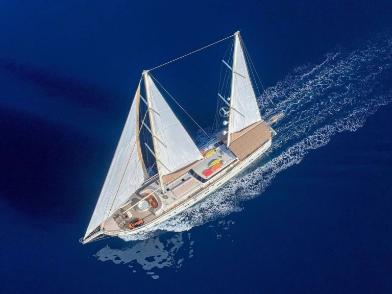 Bootverhuur Custom QUEEN OF SALMAKIS in Turkije via SamBoat
