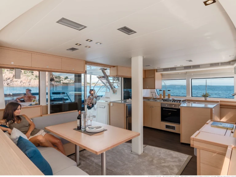 Catamaran te huur in Olbia voor de beste prijs
