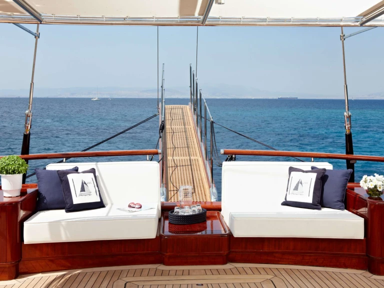 Bootverhuur Custom Slow Live in Griekenland via SamBoat