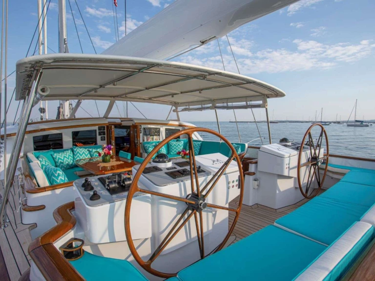 Holland Jachtbouw WHISPER te huur van particulier of professional in Caribisch gebied