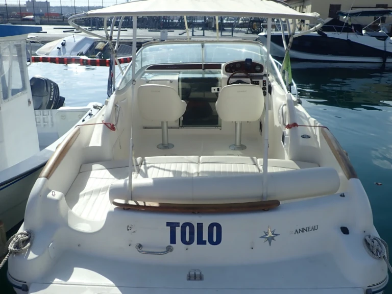 Jeanneau Leader 705 te huur van particulier of professional in Toulon