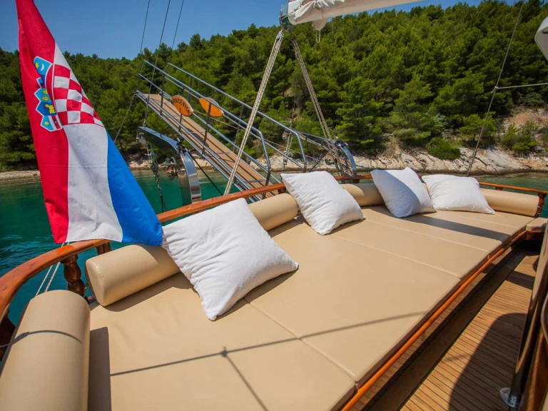 Verhuur Jacht in Šibenik - costume Dolce Vita
