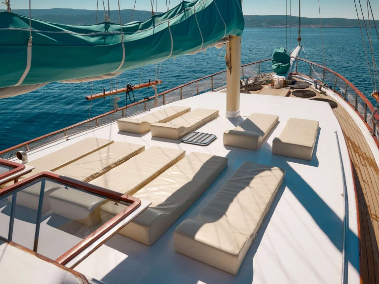 Bootverhuur  Custom Built Aluminum Cutter AGORA in Krilo via SamBoat
