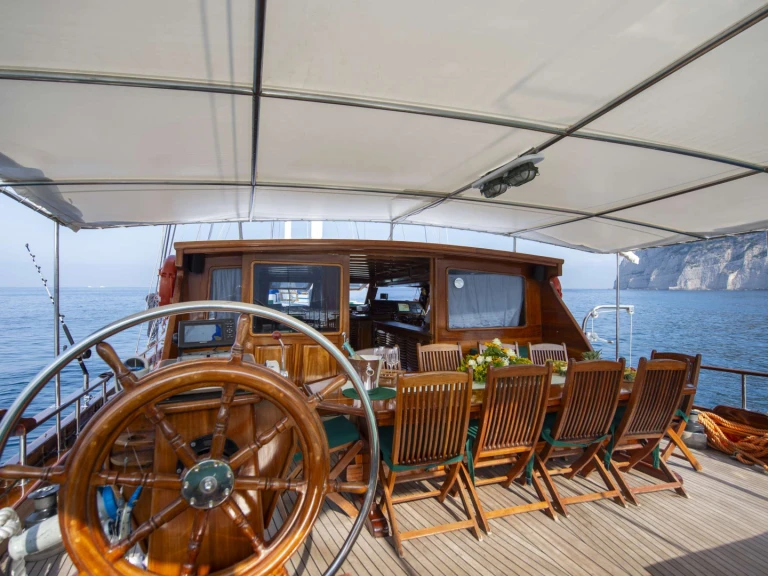 Huur Jacht met of zonder schipper Custom Gulet-Motor Sailor in Castellammare di Stabia