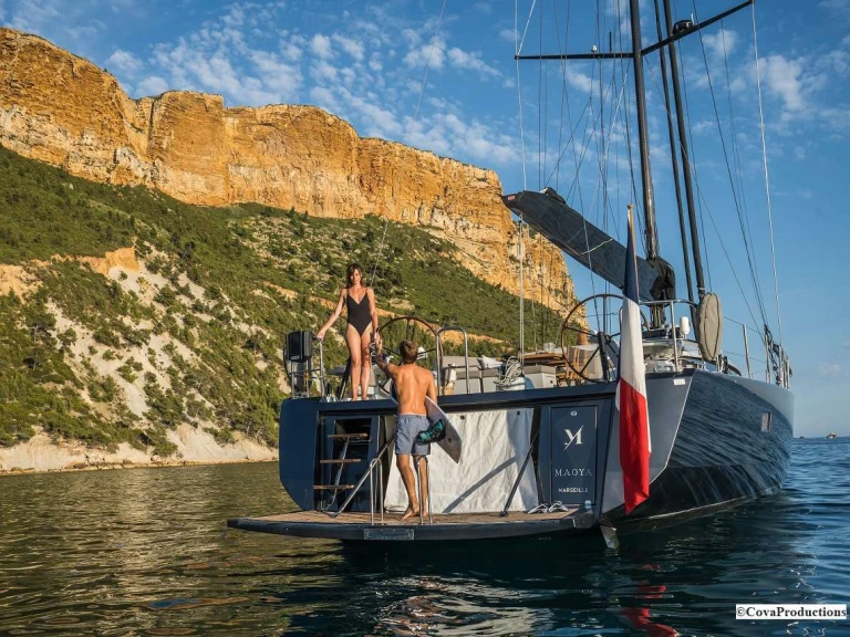 Cnb-Bordeaux MAOYA te huur van particulier of professional in Corse