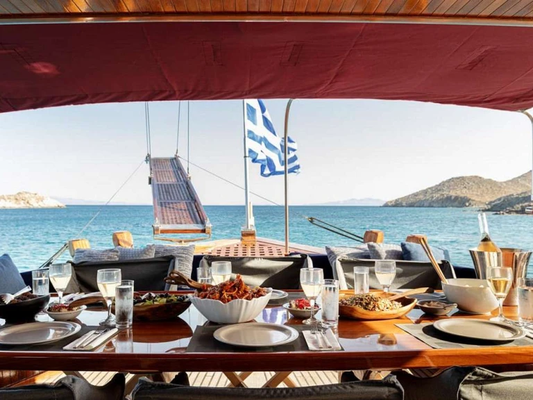 Psaros Shipyard SEATZEN te huur van particulier of professional in Mykonos (Island)