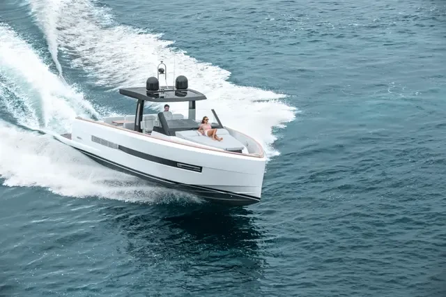 Motorboot te huur in Saint-Tropez voor de beste prijs