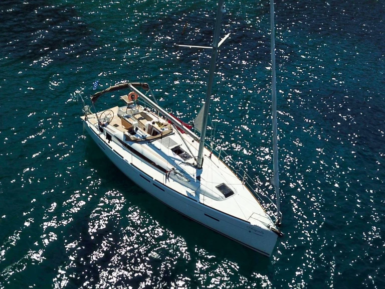 Verhuur Zeilboot Jeanneau met vaarbewijs