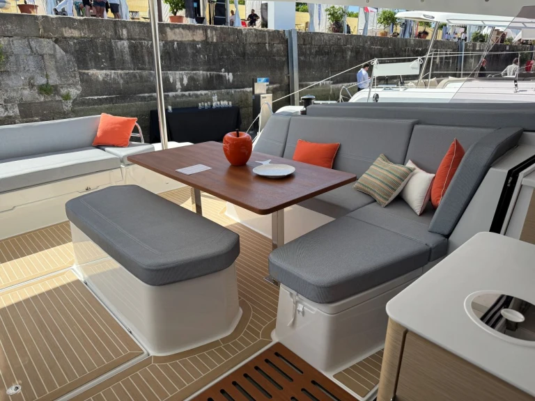 Huur Catamaran met of zonder schipper Fountaine Pajot in Road Town