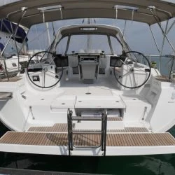 Verhuur Zeilboot Bénéteau met vaarbewijs
