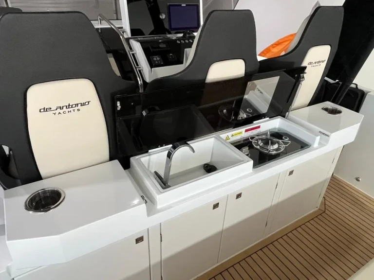 Motorboot te huur in Monaco voor de beste prijs
