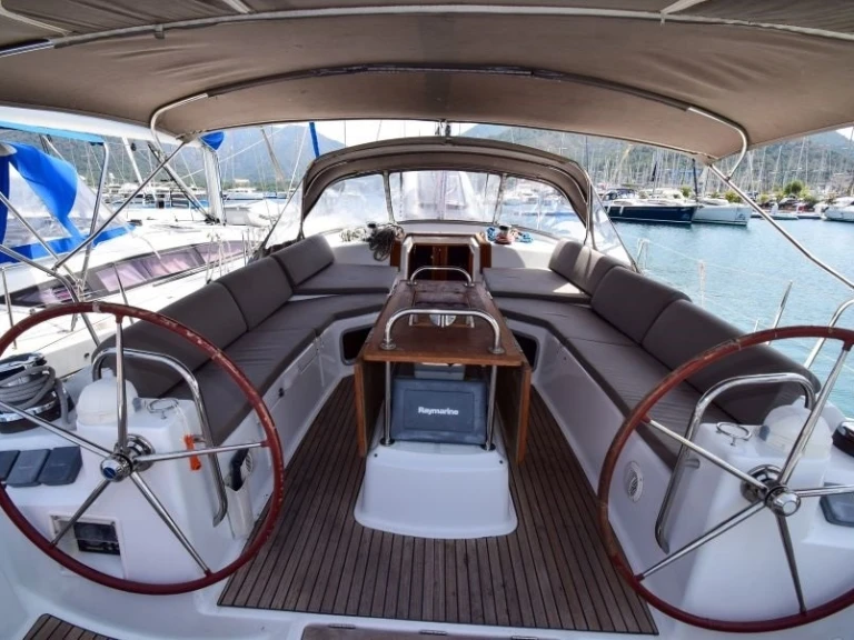 Huur een Custom Made Custom made in Marmaris