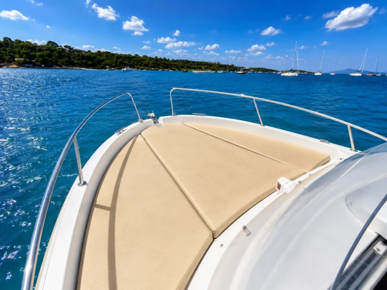 Bootverhuur Jeanneau Cap Camarat 555 WA in Mandelieu-la-Napoule via SamBoat