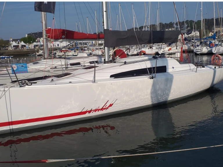 Bootverhuur La Trinité-sur-Mer goedkoop Sun Fast 3200
