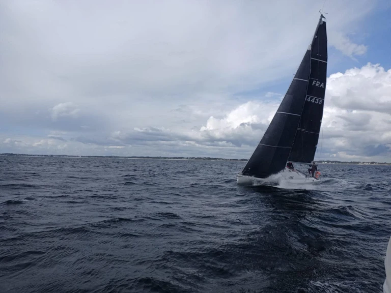 Verhuur Zeilboot Jeanneau met vaarbewijs