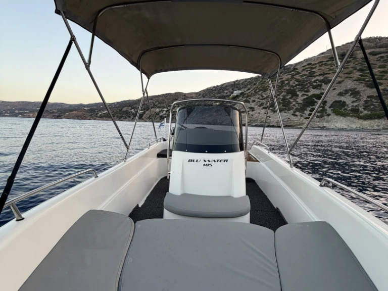 Motorboot te huur in Pantánassa voor de beste prijs