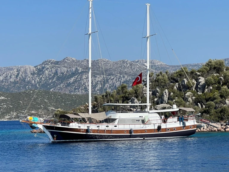 Huur een Custom Made Custom made in Marmaris