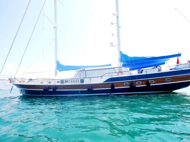 Huur een Custom Made Custom made in Fethiye