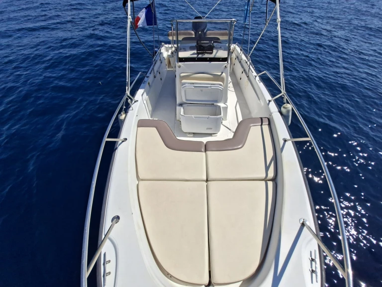 Huur Motorboot met of zonder schipper Boston Whaler in Port de la Rague