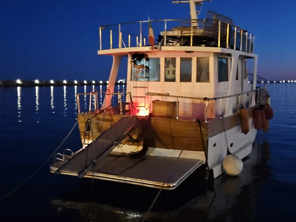 Verhuur Motorboot in Salerno - Gulet First 48