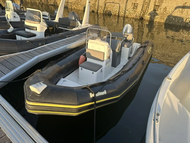 Huur een Bombard Explorer 550 SP in Bénodet
