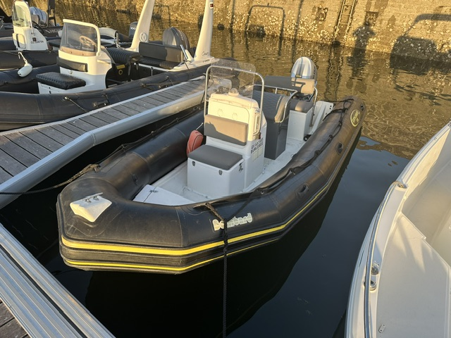 Huur een Bombard Explorer 550 SP in Bénodet