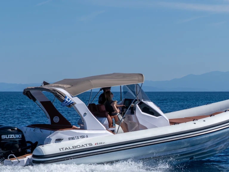 Italboats stinger 28 gt te huur van particulier of professional in Skiathos