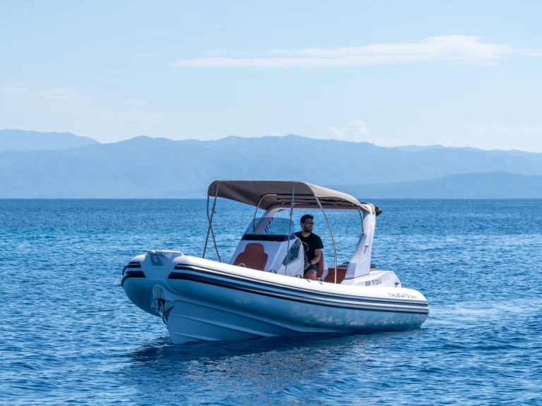 Jachthuur in Skiathos - Italboats Stinger 24 gt via SamBoat