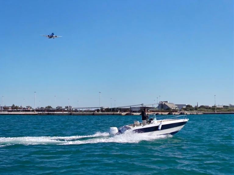 Verhuur Motorboot Marea met vaarbewijs