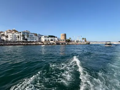 Huur Motorboot met of zonder schipper Monterey in Marbella