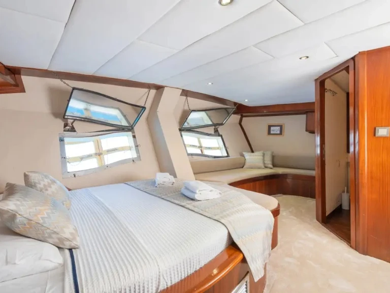 Huur een Custom Made Custom made in Marmaris