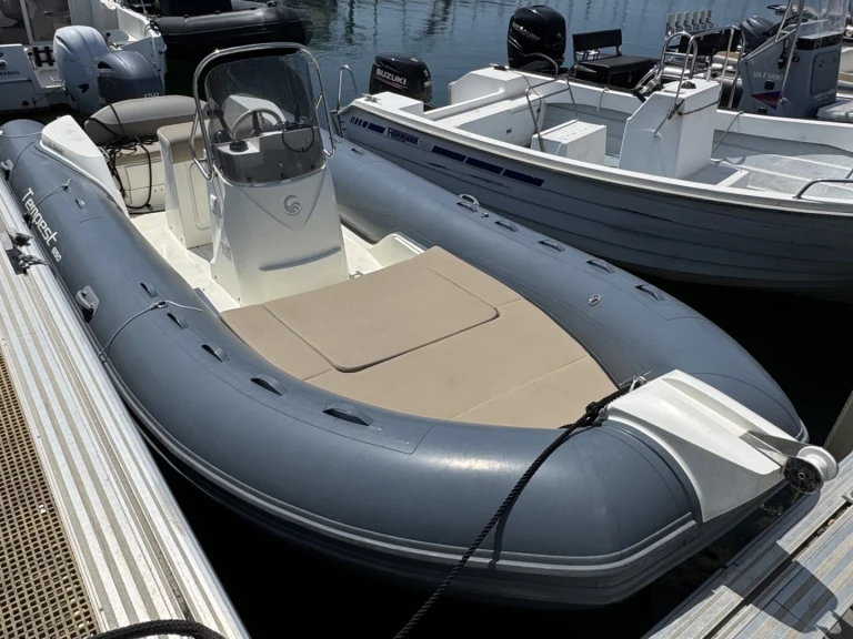 Verhuur RIB in La Forêt-Fouesnant - Capelli Tempest 650